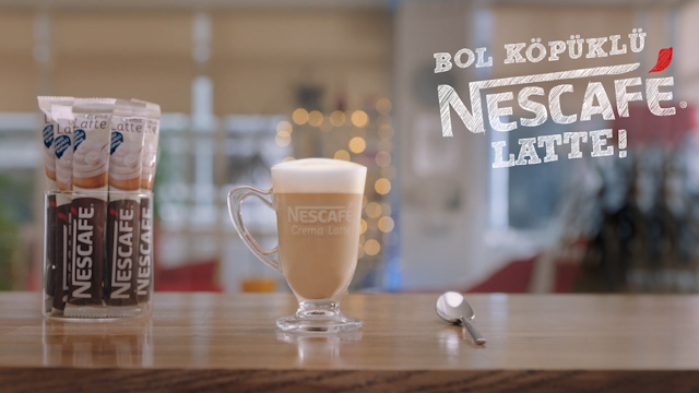 Bol Köpüklü Nescafe Latte